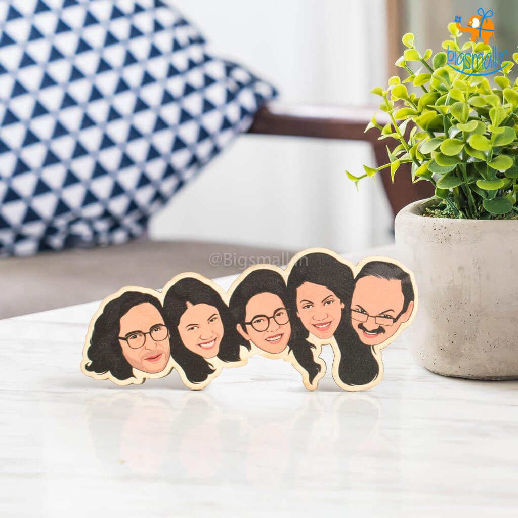 Personalized Caricature Wooden Fridge Magnet